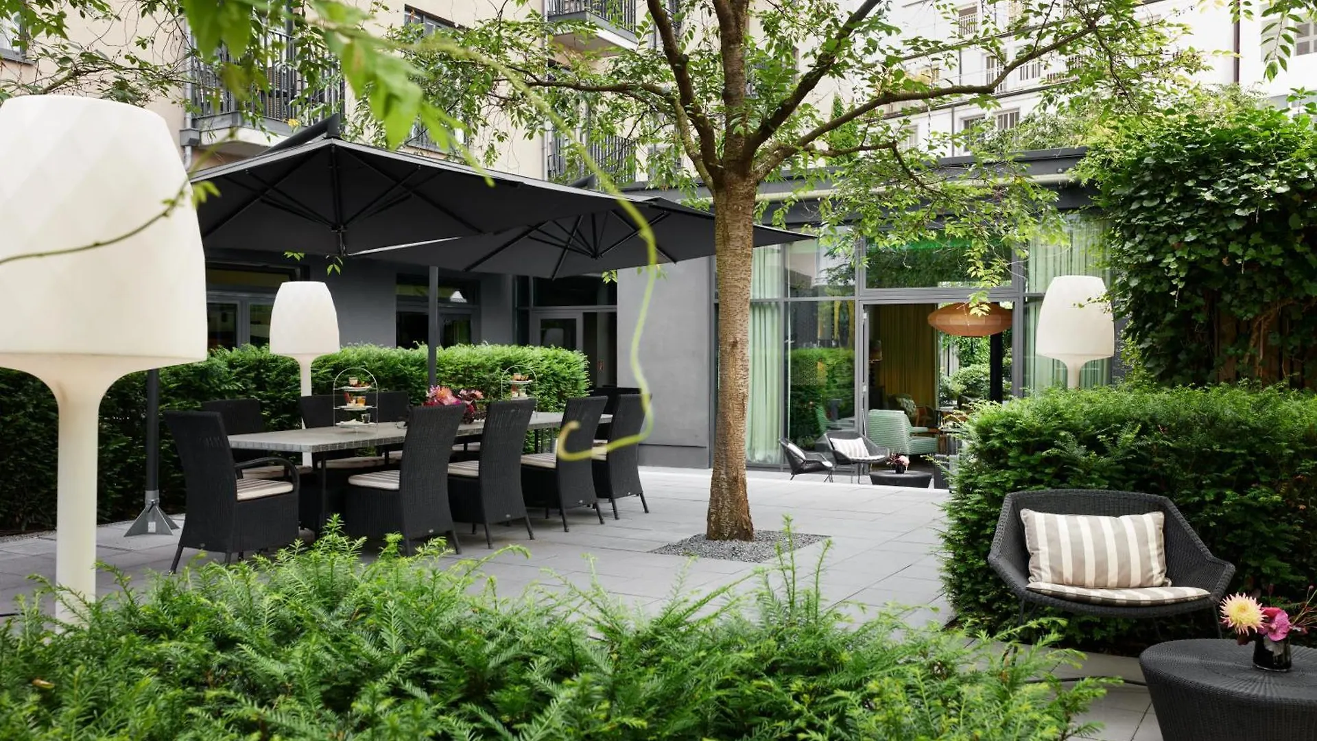 ****  The George Hamburg Otel Almanya