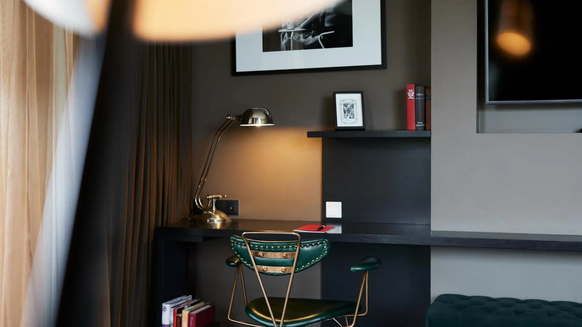 The George Hamburg Otel