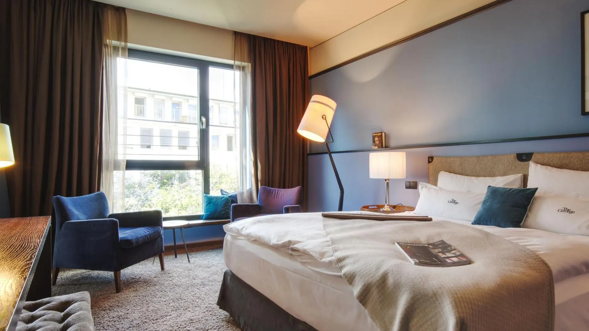The George Hamburg Otel