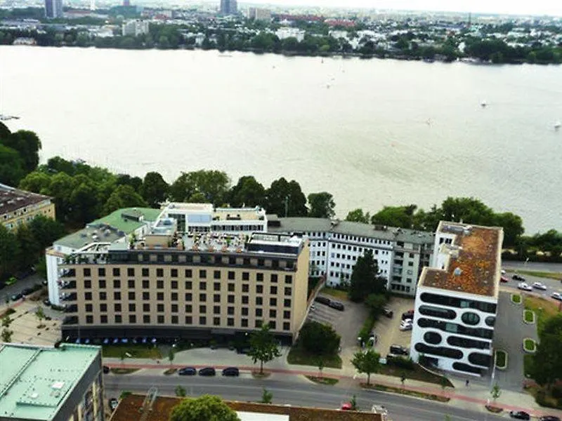 The George Hamburg Otel