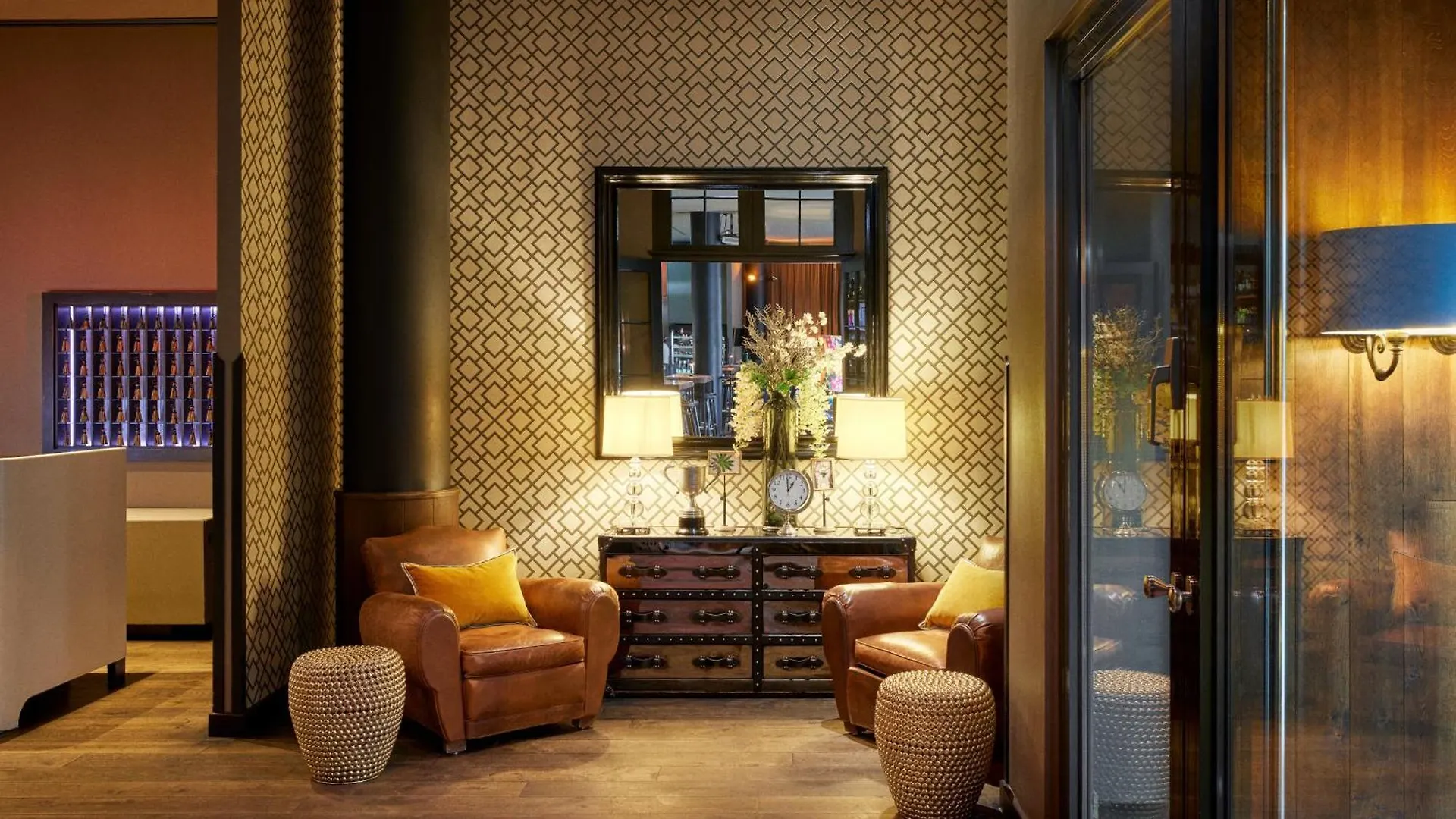 The George Hamburg Hotel
